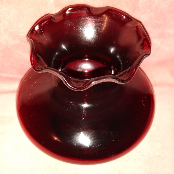 Vintage Royal Ruby Red Glass Flower Mini Vase Anchor Hocking Christmas - Picture 3 of 7